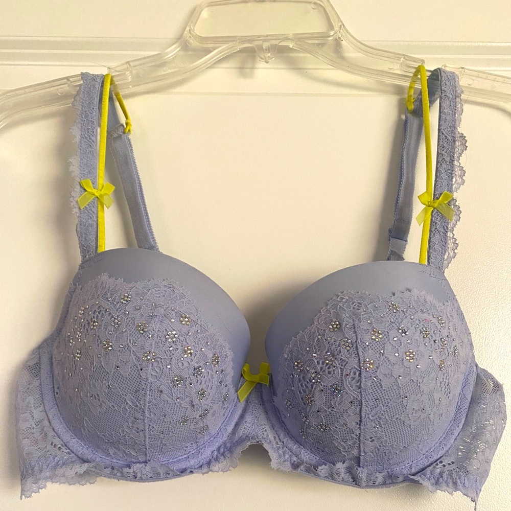 Victoria’s Secret Bra